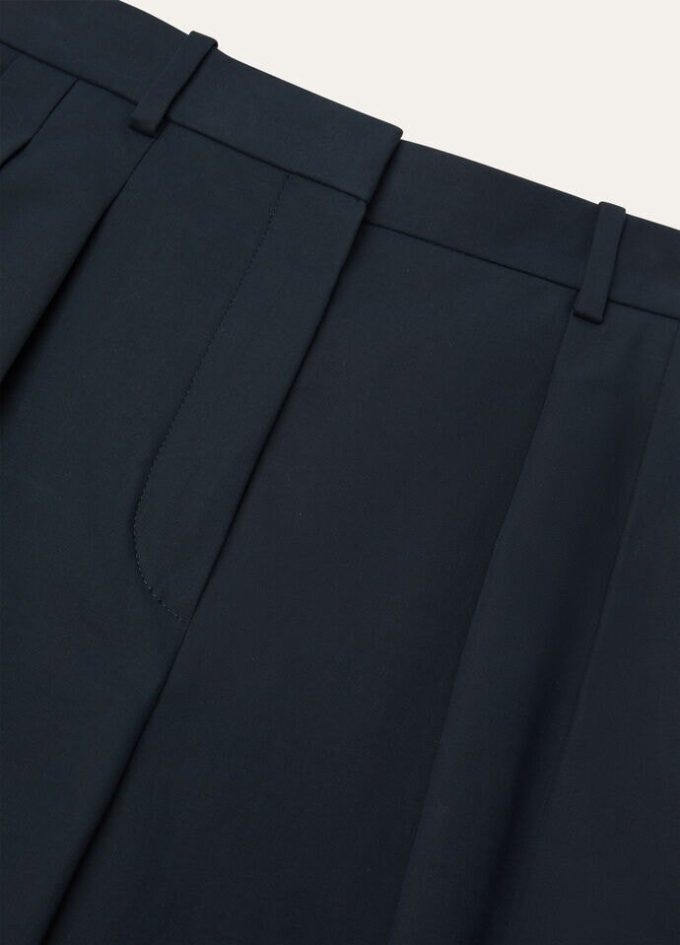 Bermudas Mailin