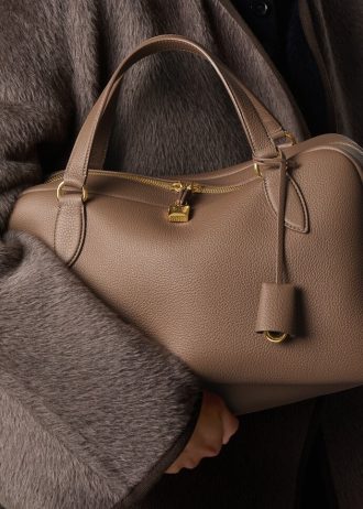 Bolsa de agujas mediana