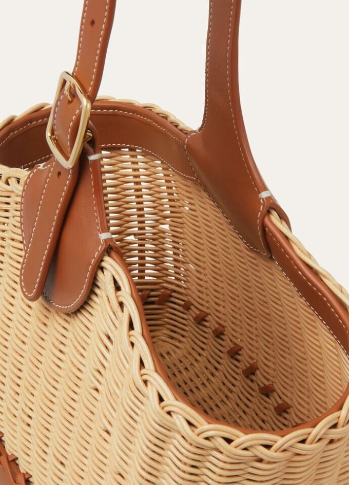 Bolso de mimbre tipo cubo con forma de bobina Bolso de mimbre tipo cubo con forma de bobina