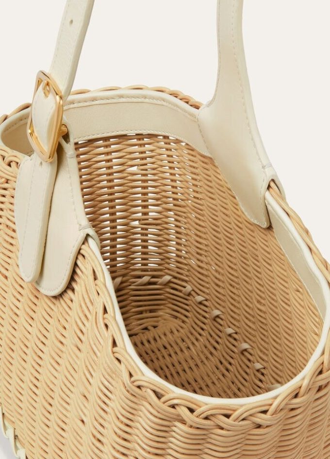 Bolso de mimbre tipo cubo con forma de bobina Bolso de mimbre tipo cubo con forma de bobina