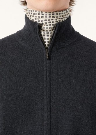 Chaqueta bomber clásica con cremallera