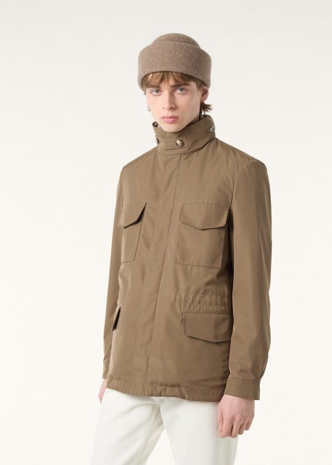 Chaqueta de campo de viajero