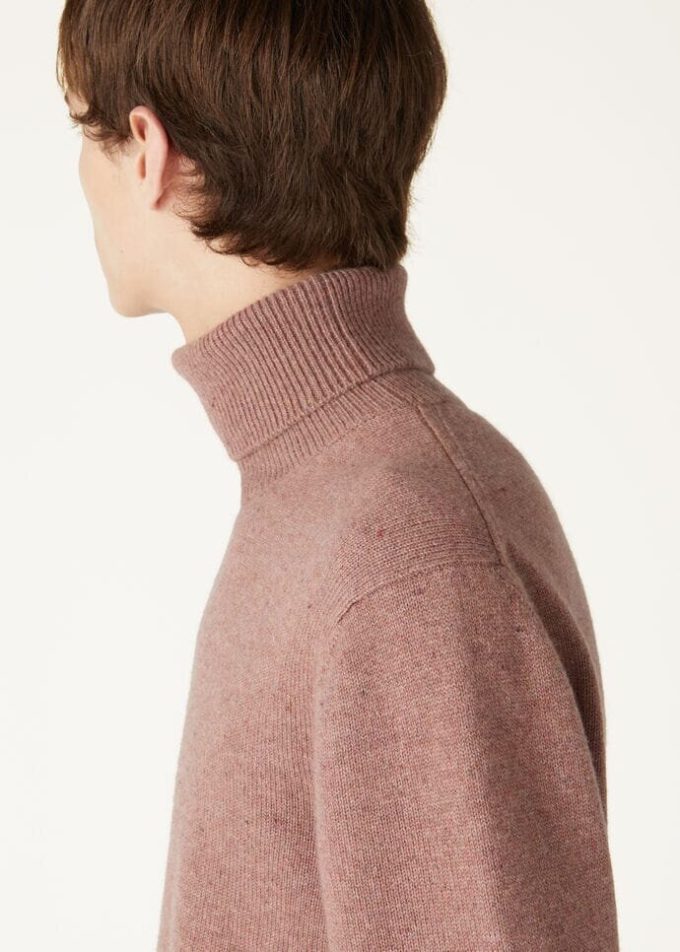 Cuello alto Loro