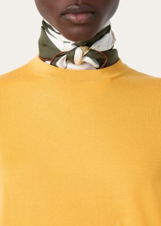 Cuello redondo