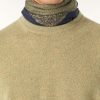 Cuello redondo clásico Cuello redondo clásico