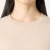 Cuello redondo clásico Cuello redondo clásico