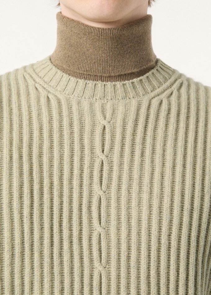 Cuello redondo de plátano Cuello redondo de plátano