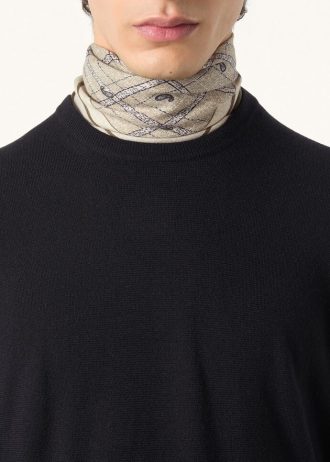 Cuello redondo superligero