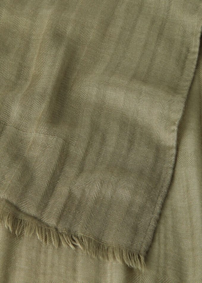 Estola Maxi Crest Estola Maxi Crest