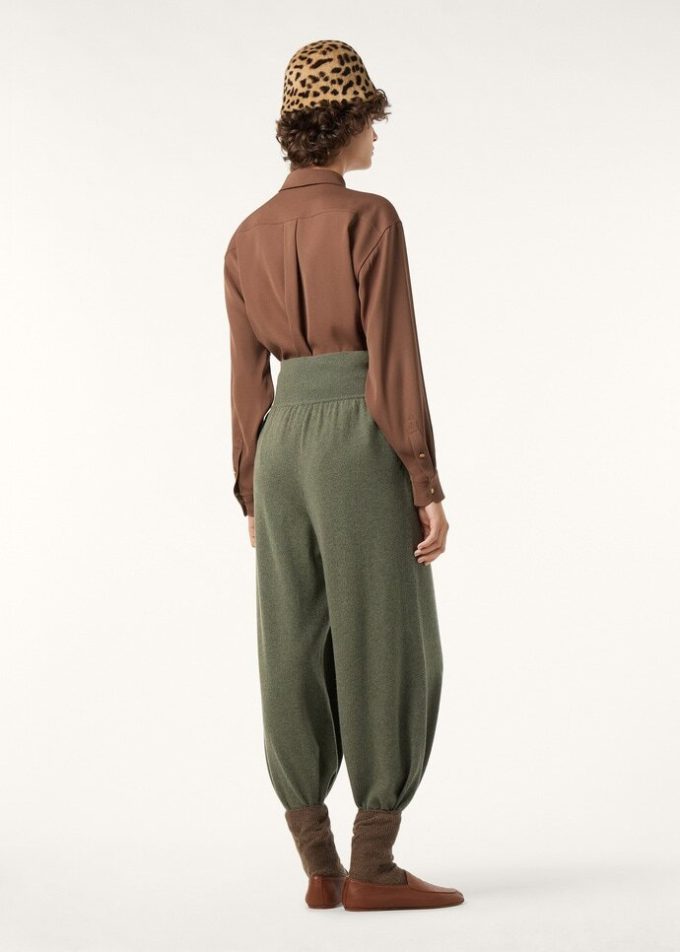 Pantalones clásicos Pantalones clásicos