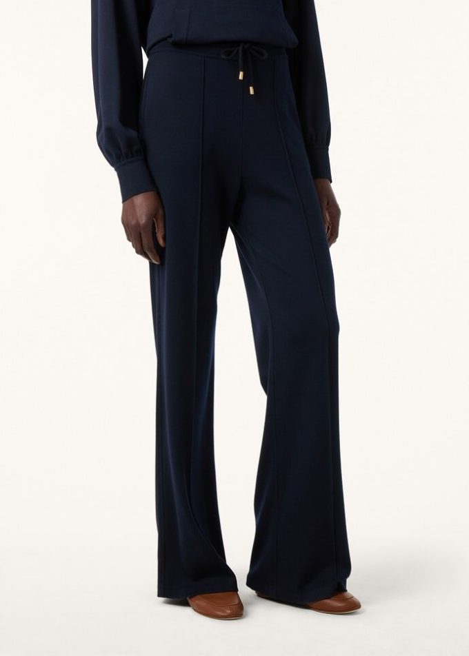 Pantalones Leven