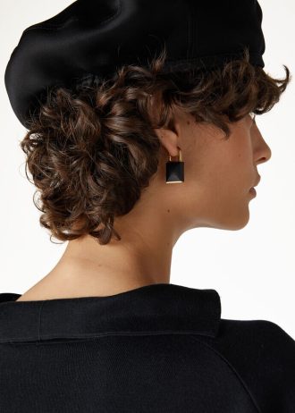 Pendientes con dijes
