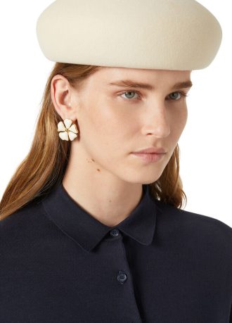 Pendientes florecientes
