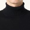Suéter tipo con cuello de tortuga Suéter tipo con cuello de tortuga