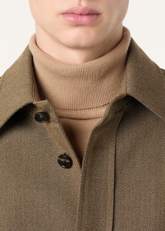 Suéter tipo con cuello de tortuga Suéter tipo con cuello de tortuga