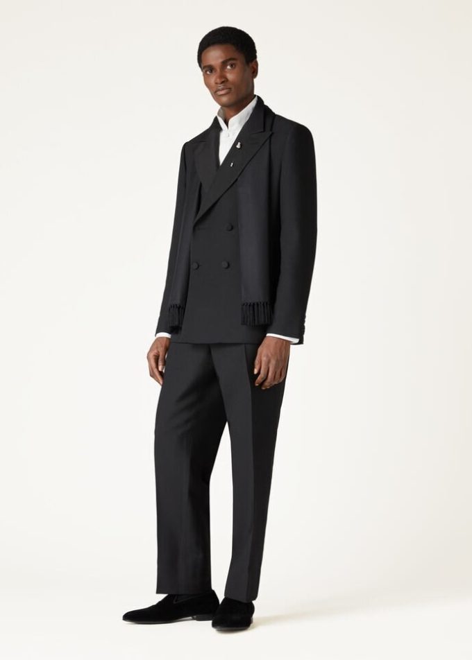 Traje internacional Traje internacional